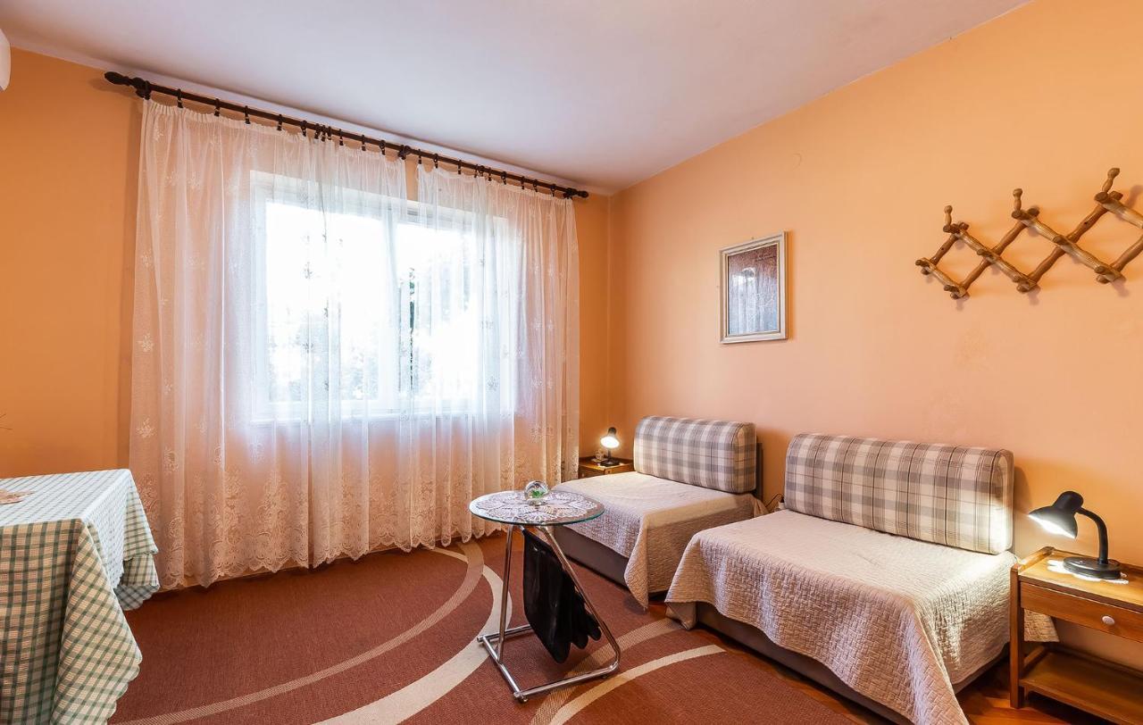 Irena Poreč Exterior foto